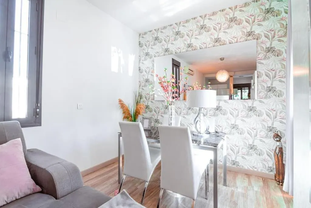 Apartamento Gran Plaza Luminoso, 3 Room Seville 0*,  Spain